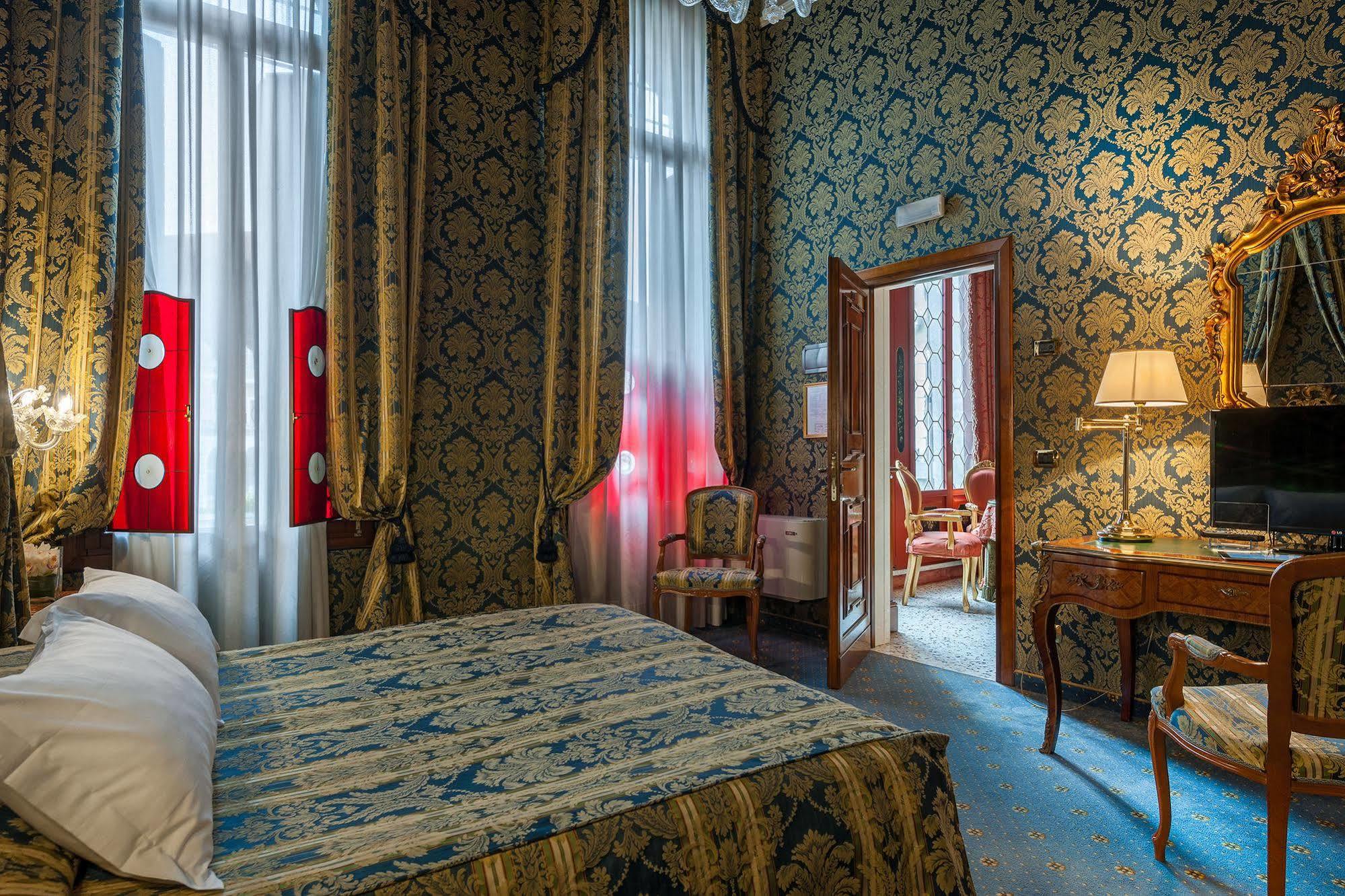 Al Ponte Antico Hotel Veneţia Exterior foto